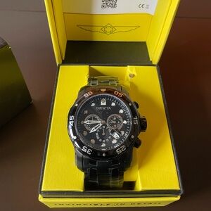 Black Invicta Diver Pro